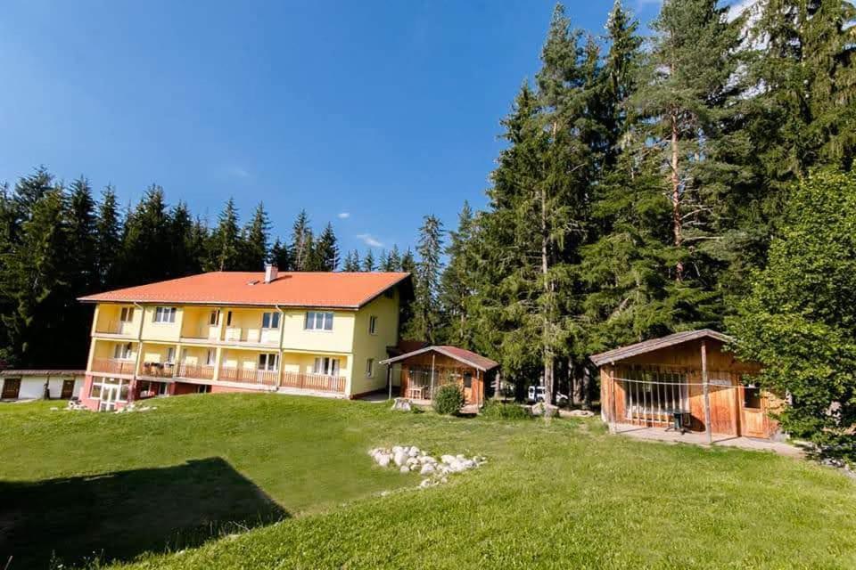Бунгала Ски Писта Говедарци Exterior foto