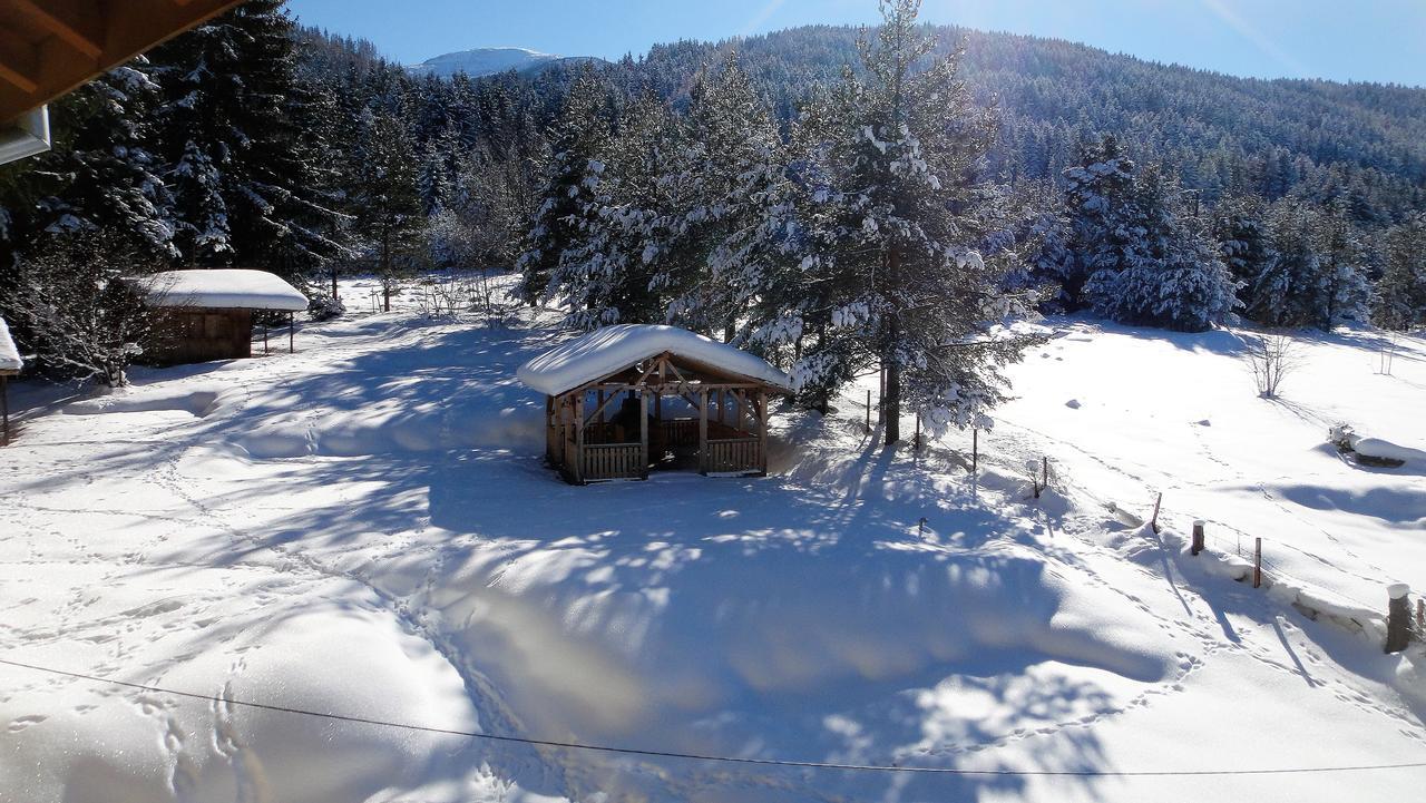 Bungalows Ski Pista Govedarci Exterior foto